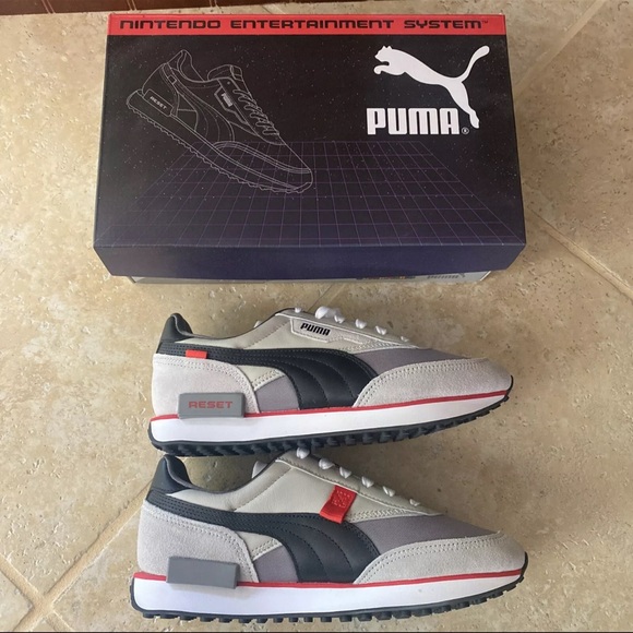 PUMA FUTURE Rider x Nintendo Retro Console 2020 Cleat w Box Size 7.5 - Picture 5 of 14